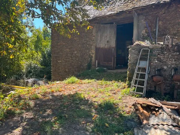 Local d’activité et entrepôt Vente La Salvetat-Peyralès 2p 100m² 42000€