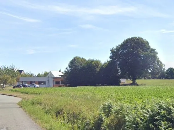 Terrain à bâtir de 225 m² à TINTENIAC (35)