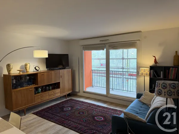 Appartement 4 pièces 77 m²