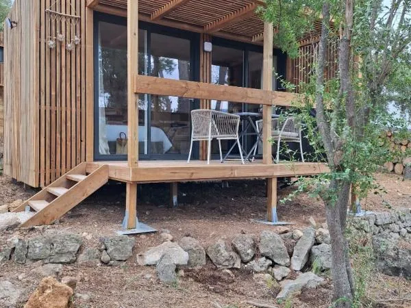 Le Thoronet 1 pièce(s) 20 m2 maisonnette style Tiny House sur un terrain de 420m²