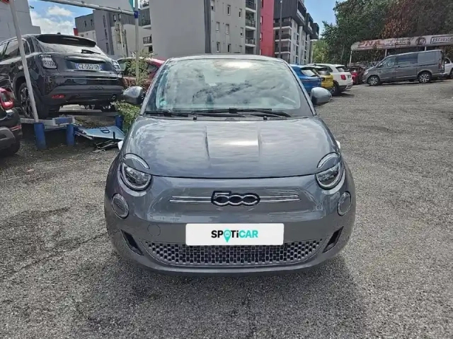 Fiat 500 e 118ch my23 — photo 2