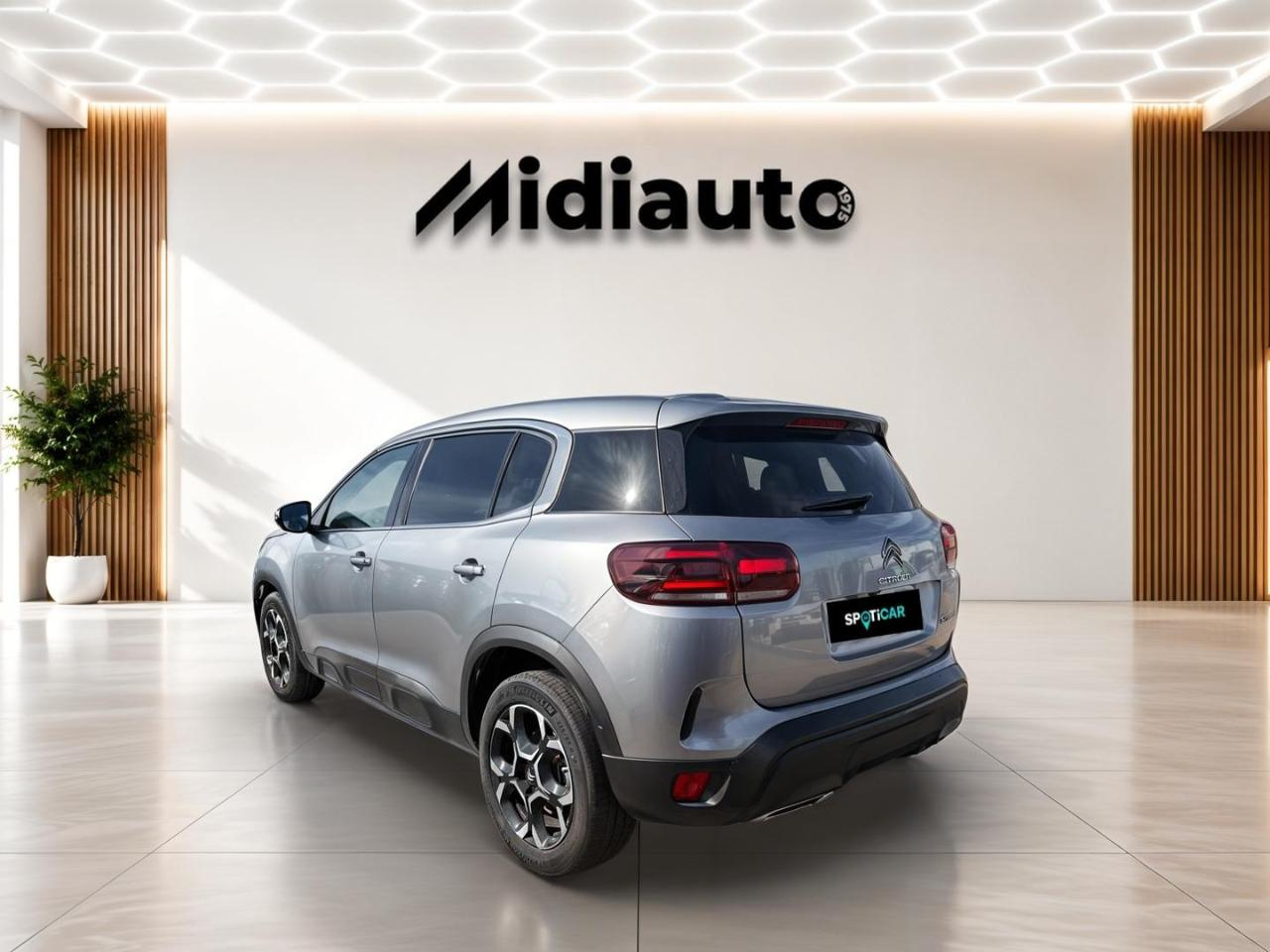 Citroën C5 Aircross puretech 130ch s&s plus eat8 — photo 3