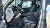Land-Rover Defender 110 2.0 P400e XS Edition 2023 — photo 12