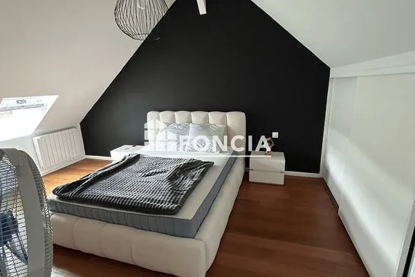 Appartement meublé 2 pièces 75 m²