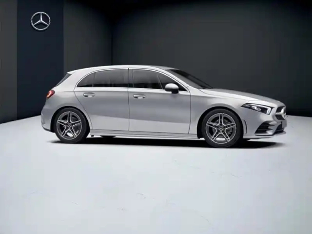 Mercedes Classe A 200 amg line — photo 16