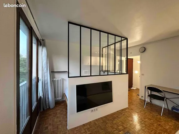 À louer - Appartement meublé de 30m² à Paris - Porte de Versailles