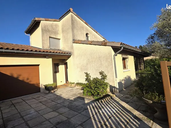 Maison de type 4 traditionnelle 96 m2
