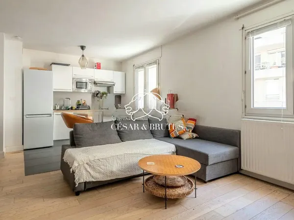 T2 - ESPRIT MAISON DE VILLE - JEAN MACE