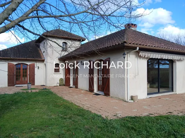 BELLE PROPRIÉTÉ À MONBAZILLAC