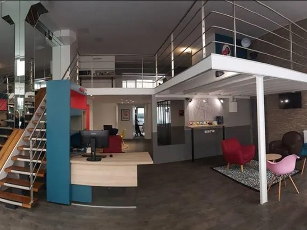Local commercial 165 m²