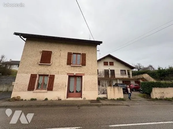 Maison 12 pièces 105 m²