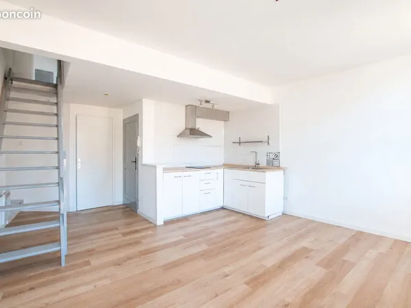 Appartement T3, 2 chambres, cave
