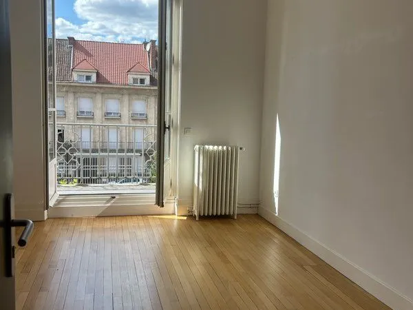 Appartement de standing proche de la gare de Douai et de toutes les commodités
