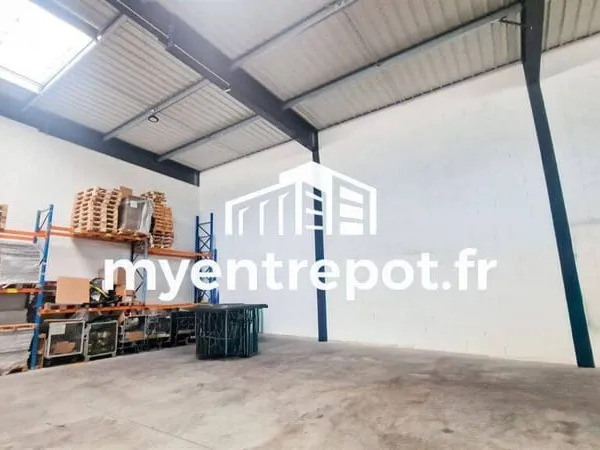 Local d'activité 277 m²