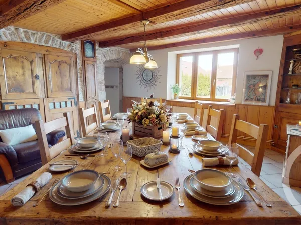 Maison 7 pièces 178 m²
