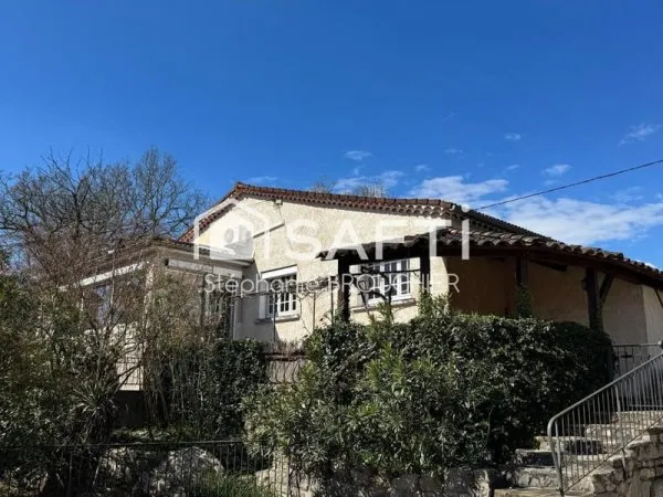 Maison avec piscine et vue exceptionnelle