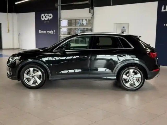 Audi Q3 35 tdi 150ch design luxe s tronic 7 — photo 8