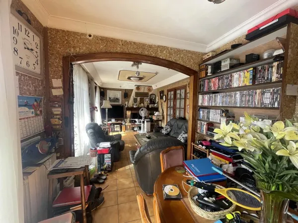 MAISON FAMILIALE DE 6 PIÈCES