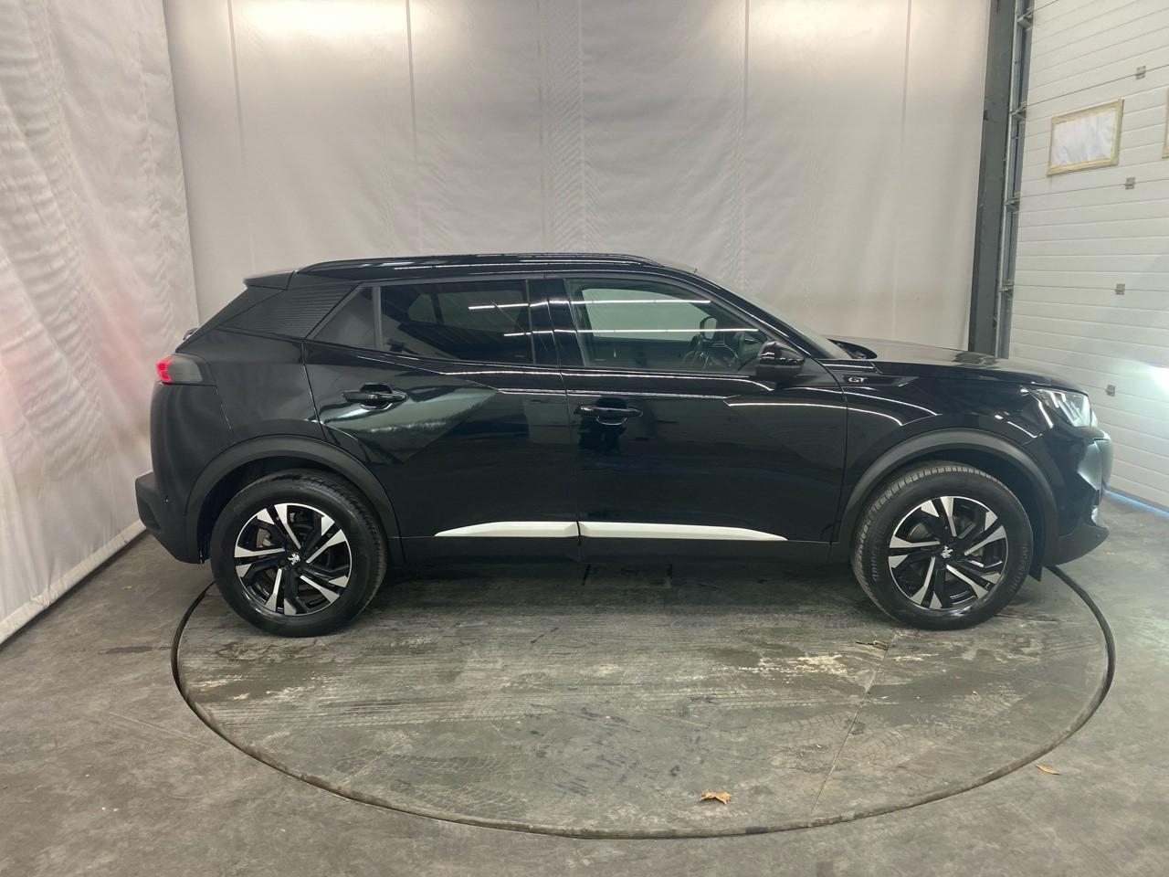Peugeot 2008 puretech 130 s&s eat8 gt — photo 6