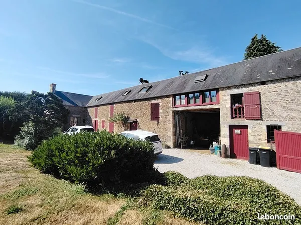 Maison 7 pièces 252 m²