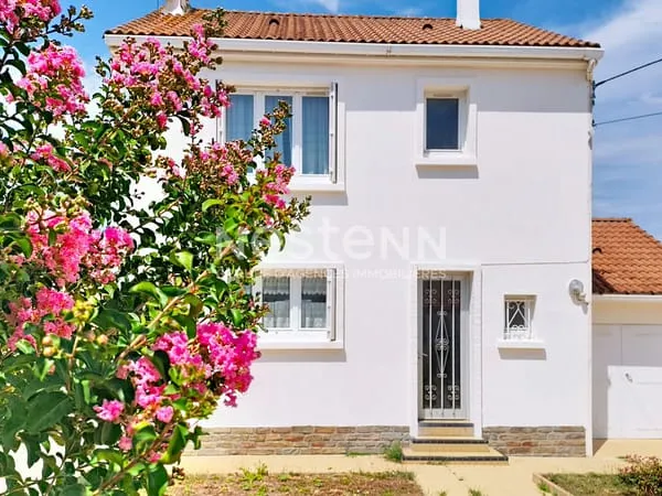 Maison à vendre à Les Sables d'Olonne Bel Air 800 mètres Arago 3 chambres jardin garage