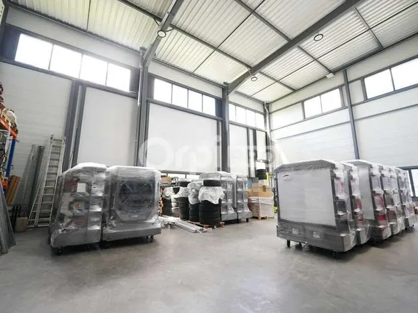 Bureaux de 115m² à louer à Meyzieu