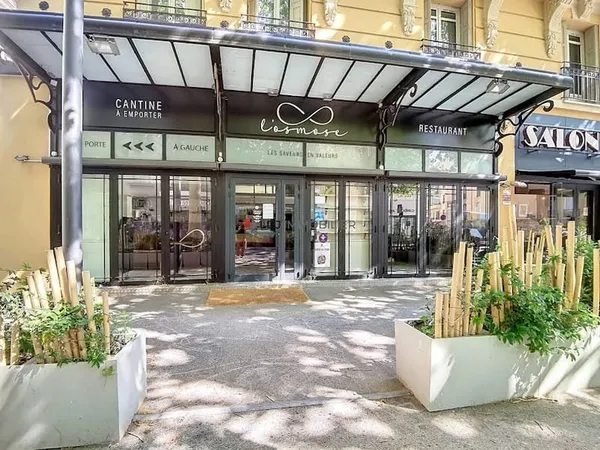 Commerce 1 pièce 54 m²