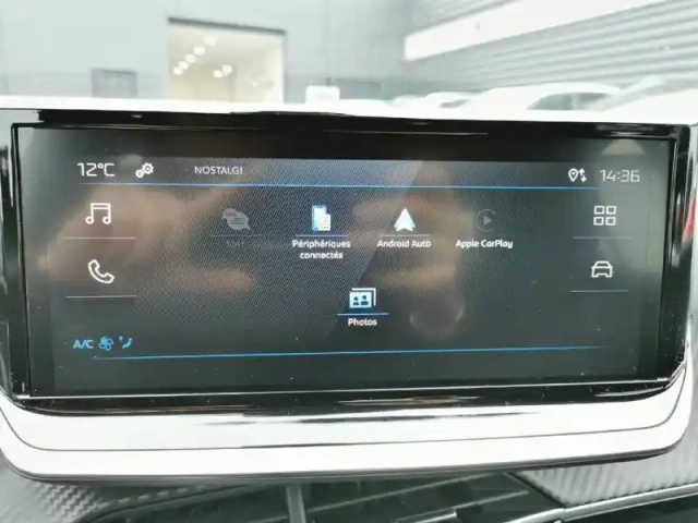 Peugeot 208 hybrid 100 e-dcs6 — photo 38