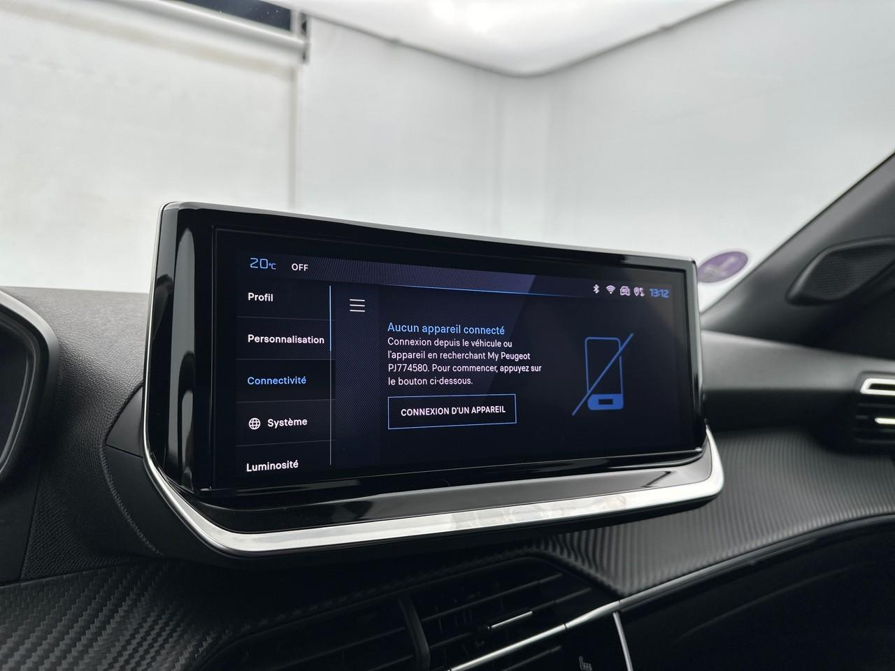 Peugeot 2008 puretech 130 s&s eat8 allure — photo 23