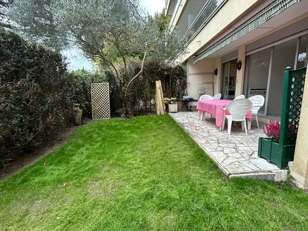 Appartement 3 pièces 93 m²