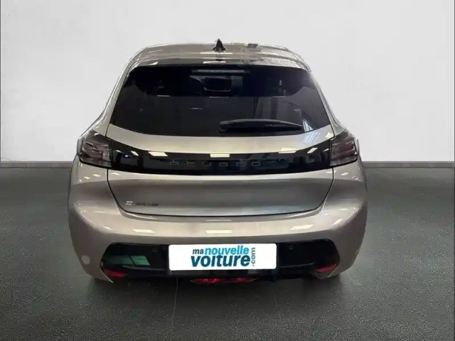 Peugeot 208 electrique 54 kwh 156ch — photo 27