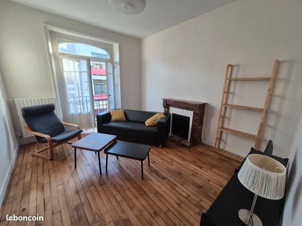 A louer appartement T2 49 m2 Rennes centre