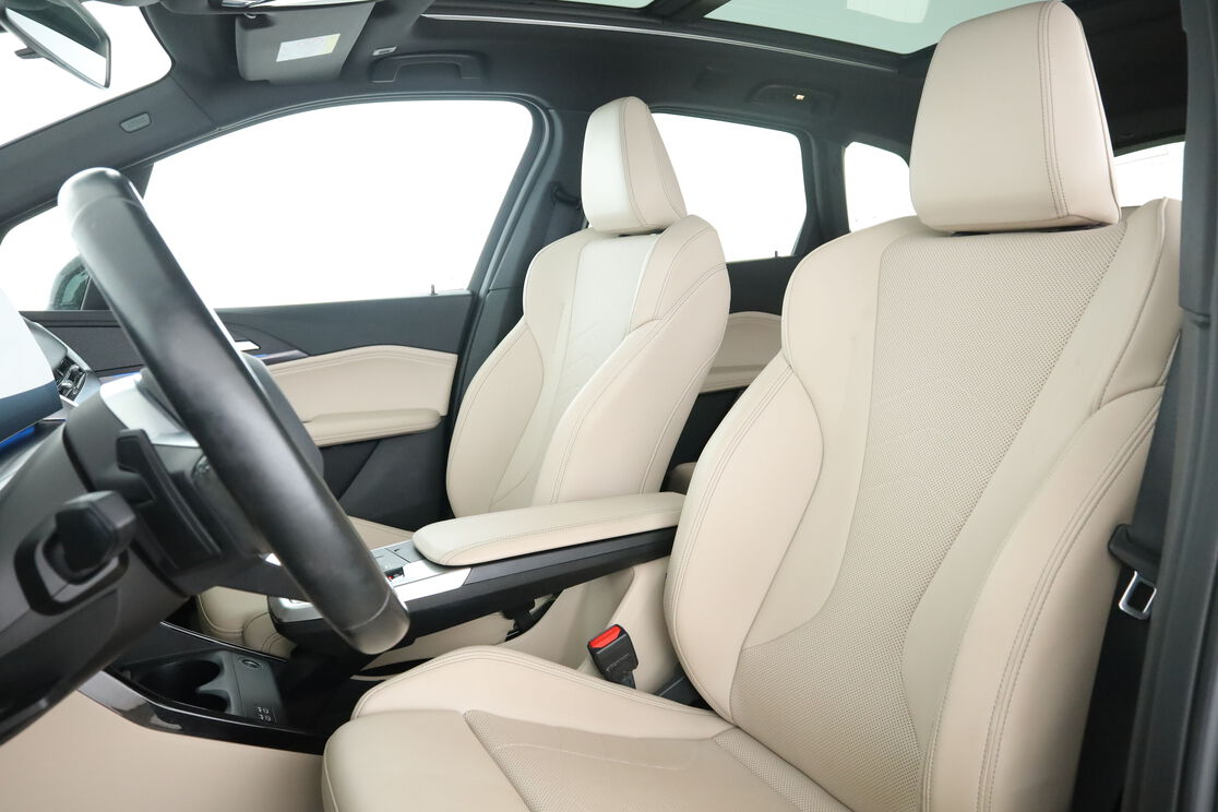 BMW Série 2 Active Tourer 225e xDrive M Sport DKG7 — photo 9