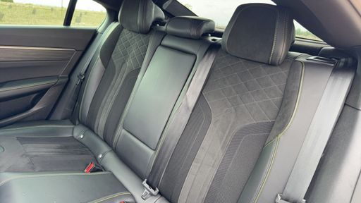 Peugeot 508 1.6 360 Hybride 200 4WD EAT8 - Peugeot Sport Engineered – 2021 – 101401 km – Hybride rechargeable – Boîte Automatique — photo 21