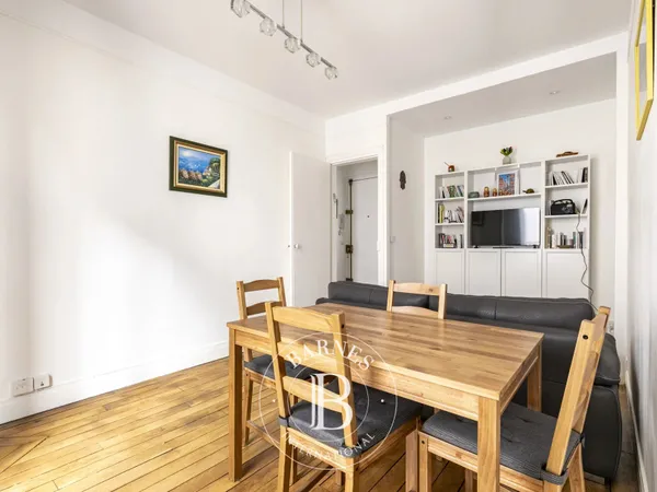 EXCLUSIVITÉ BARNES - PARIS 15ÈME - DUPLEIX - 2 PIÈCES CLÉ EN MAIN SUR COUR - 1 CHAMBRE