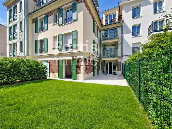 PLESSIS-ROBINSON (92) - APPARTEMENT 3P - 62 M2 + JARDIN 73M2