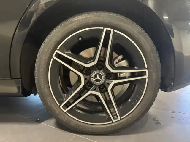 Mercedes Classe A 250 e amg line — photo 9