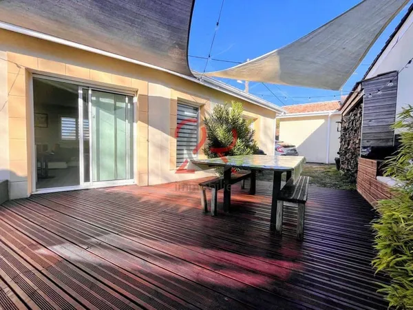 Maison de plain-pied 3 pièces 73 m²