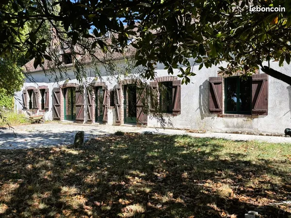 Propriété 6 pièces 280 m²