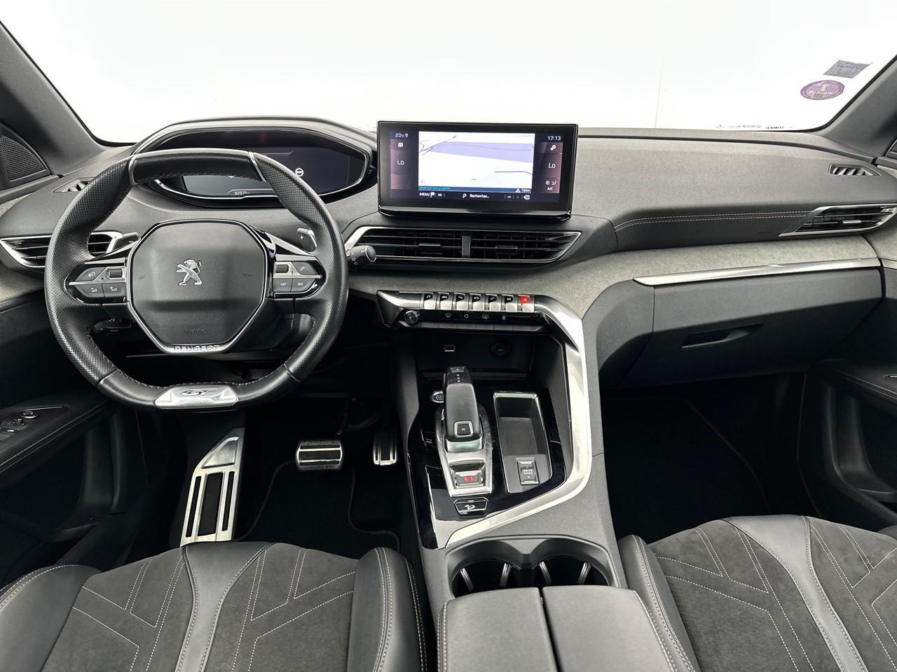 Peugeot 3008 puretech 130ch s&s eat8 gt — photo 11