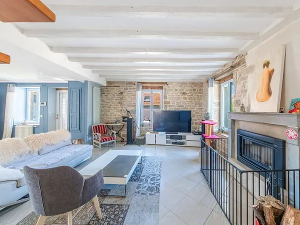 Maison 6 pièces 168 m²