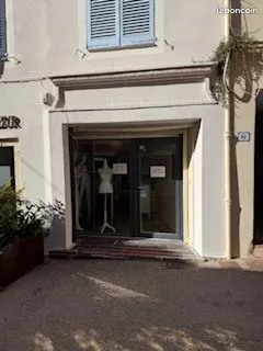 A vendre MURS Commerciaux à frejus