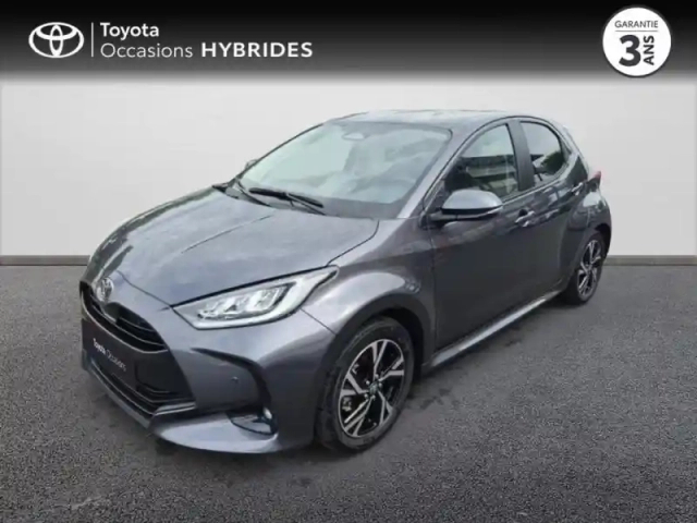 Toyota Yaris 116h design pack confort 5p my25