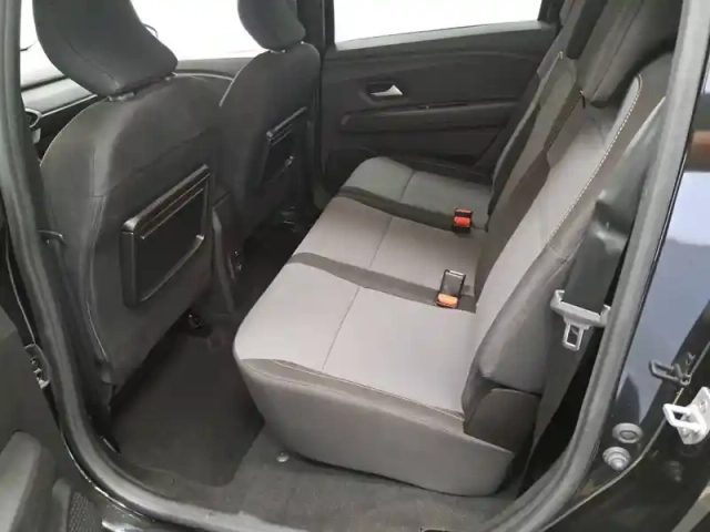 Dacia Jogger tce 110 7 places gsr2 — photo 28