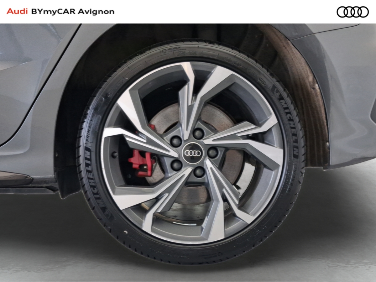 Audi A3 Sportback 45 TFSIe 245 S tronic 6 — photo 17