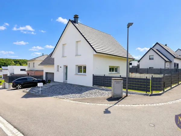HAGENTHAL-LE-HAUT QUARTIER RÉSIDENTIEL AU CALME BELLE MAISON