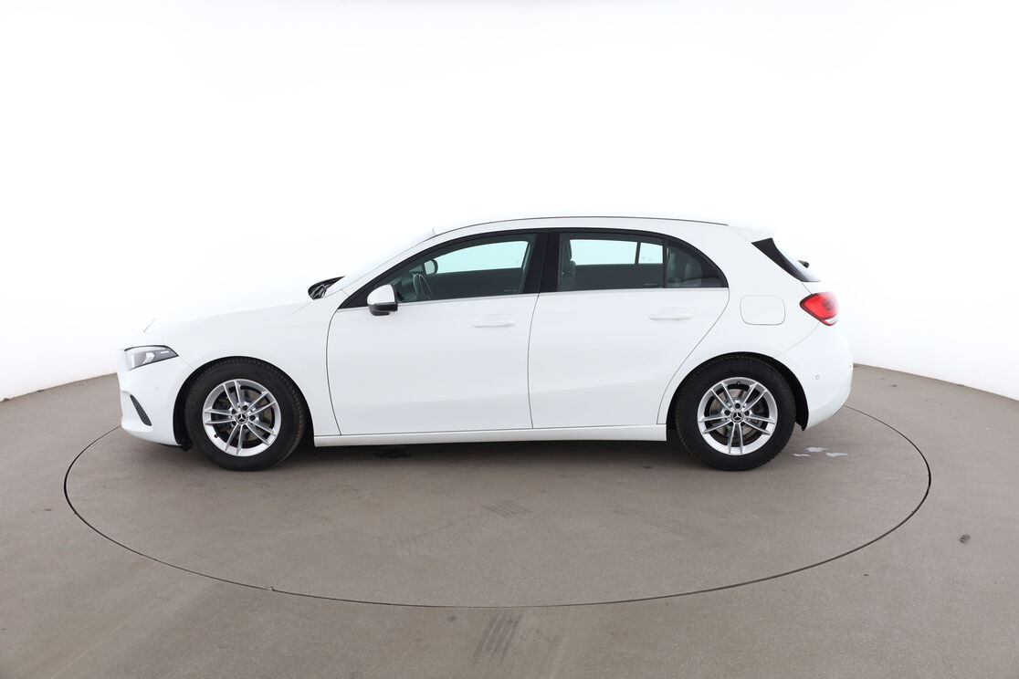 Mercedes-Benz Classe A 180 d Style Line 7G-DCT — photo 2