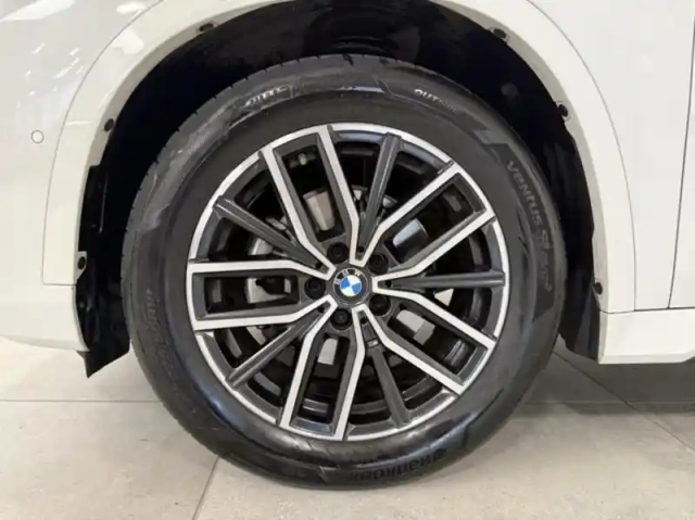 Bmw X1 sdrive18i 136ch m sport — photo 9