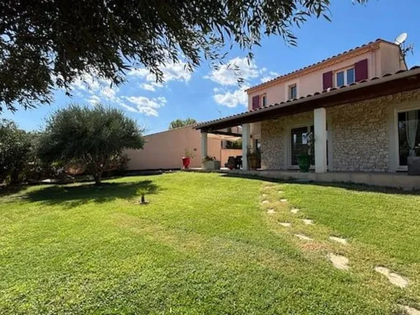 Maison 6 pièces 158 m²