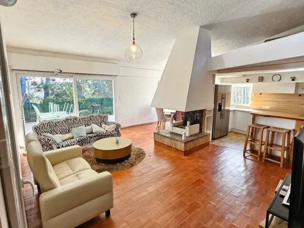 Maison T5 - vue étang - Grand Jardin